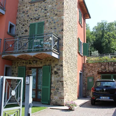Peaceful Rural Tuscan Retreat